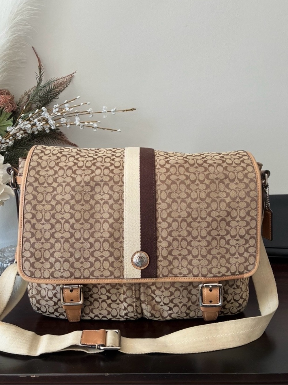 Coach Signature Voyager Cross Body Messenger Bag F70183 Jacquard / Leather